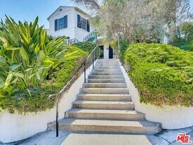 1703 Kelton Ave in Los Angeles, CA - Building Photo