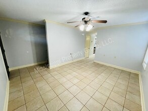 219 Edinburgh Way in Oxford, MS - Building Photo - Building Photo