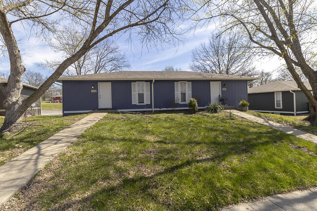 property at 206 Wheaton Ct