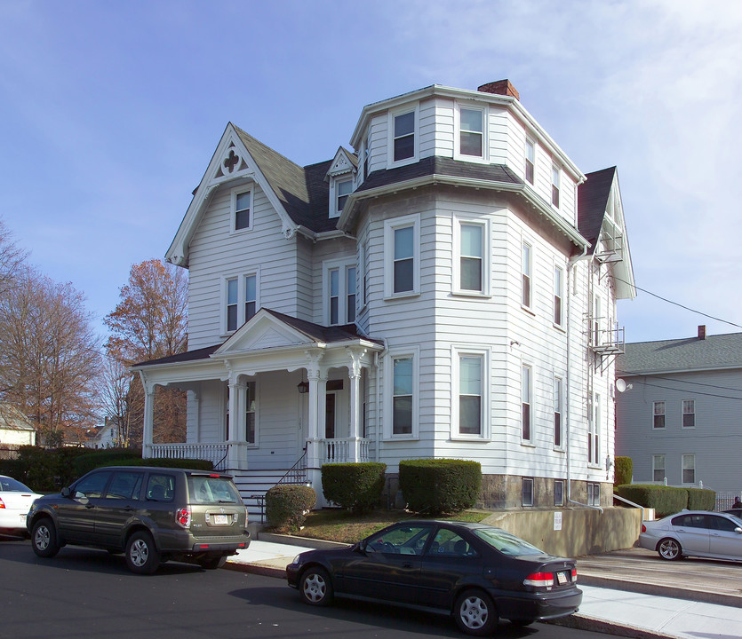 163 Winter St in Fall River, MA - Foto de edificio