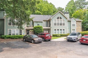 3007 Canyon Point Cir in Roswell, GA - Building Photo