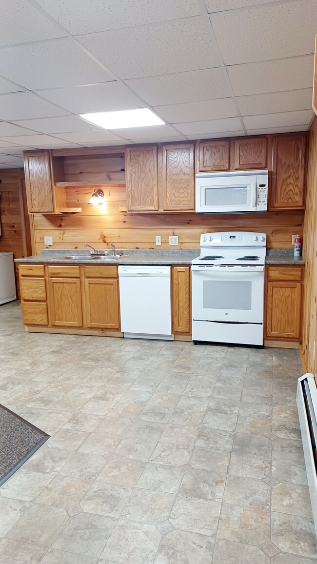 32 Stagecoach Rd, Unit 32B