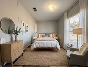 11405 Michelle Way in Tampa, FL - Building Photo - Building Photo