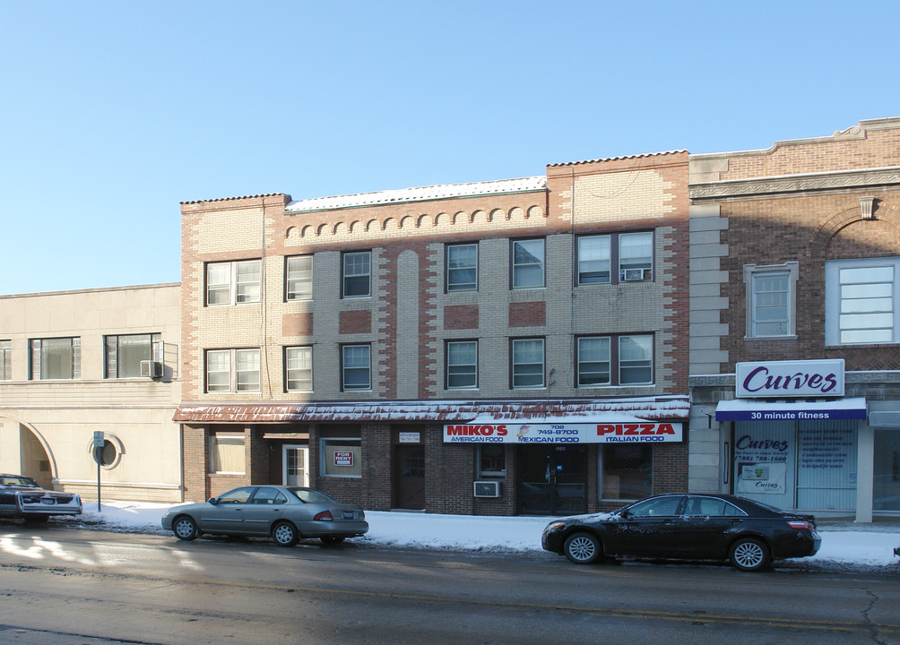 3244-3246 Oak Park Ave in Berwyn, IL - Building Photo