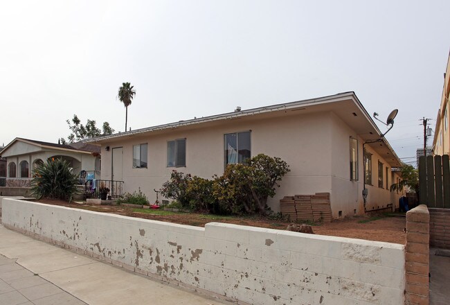 3946-3950 Mississippi St in San Diego, CA - Building Photo - Building Photo