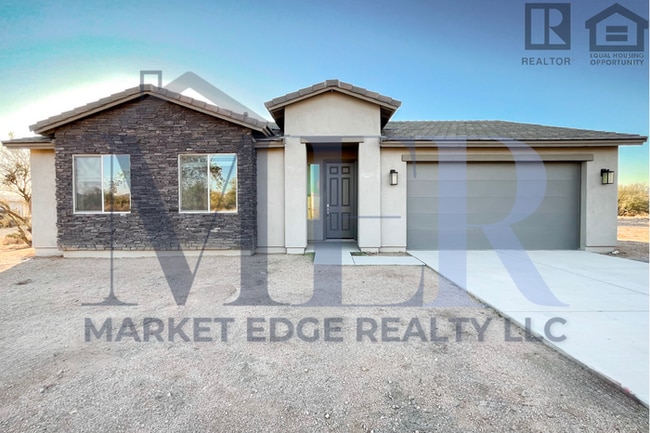 property at 231 E Santa Cruz Dr