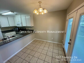 107 Timbers Dr in Dothan, AL - Building Photo - Building Photo
