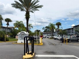 4789 S Texas Ave in Orlando, FL - Building Photo