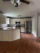 527 Bonnie Blvd in Palm Harbor, FL - Building Photo - Building Photo