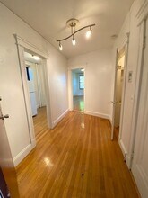 122 Riverway, Unit 4 in Boston, MA - Building Photo - Building Photo