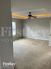 209 Walker Rd in Pleasant Hill, MO - Building Photo - Building Photo