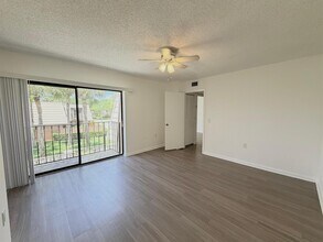 5512 55th Way in West Palm Beach, FL - Building Photo - Building Photo