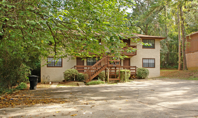 2519 Old Bainbridge Rd in Tallahassee, FL - Building Photo - Building Photo