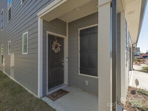 13124 Rover St in Charlotte, NC - Building Photo - Building Photo