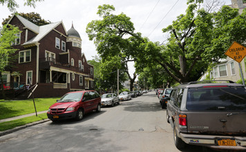 500 Park Ave in Albany, NY - Building Photo - Building Photo