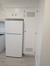 1757 W 103rd St in Los Angeles, CA - Building Photo - Building Photo