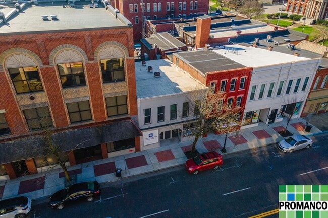 114 1/2 Putnam St in Marietta, OH - Building Photo - Building Photo