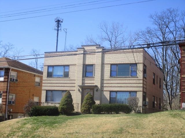 3043 Glenmore Ave in Cincinnati, OH - Building Photo