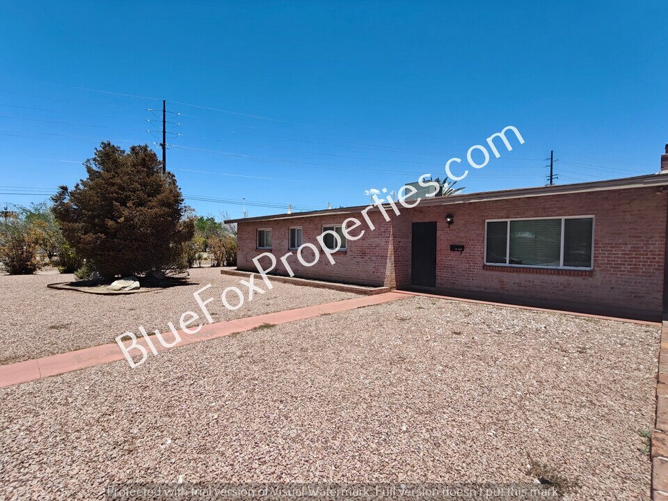 2340 N Hampton St in Tucson, AZ - Building Photo