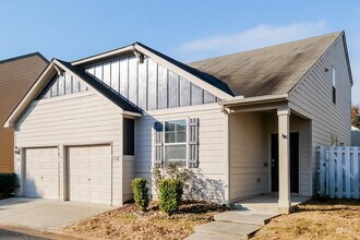 3738 Humber Ct in Cumming, GA - Foto de edificio - Building Photo