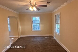 2455 Twain Ave in Memphis, TN - Foto de edificio - Building Photo