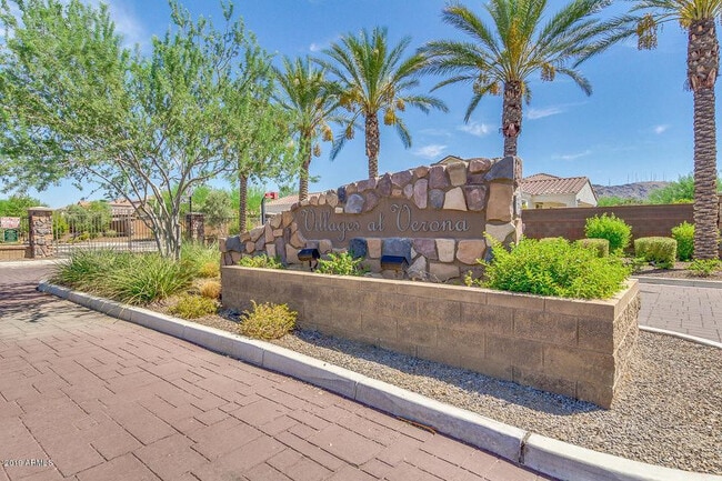 7919 S 8th Way in Phoenix, AZ - Building Photo - Building Photo