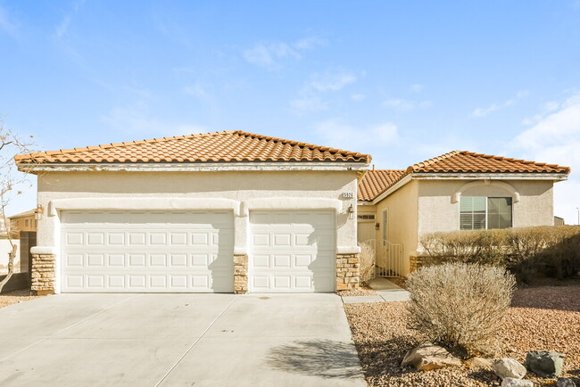 5926 Garden Vista St in Las Vegas, NV - Foto de edificio - Building Photo