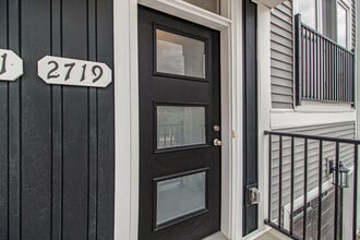 2719 Bristol Rdg Dr in Ann Arbor, MI - Building Photo - Building Photo