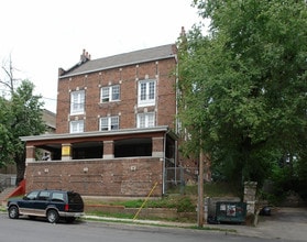 Westport Manor in Kansas City, MO - Building Photo - Building Photo