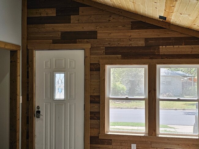 property at 1210 W Towanda Ave