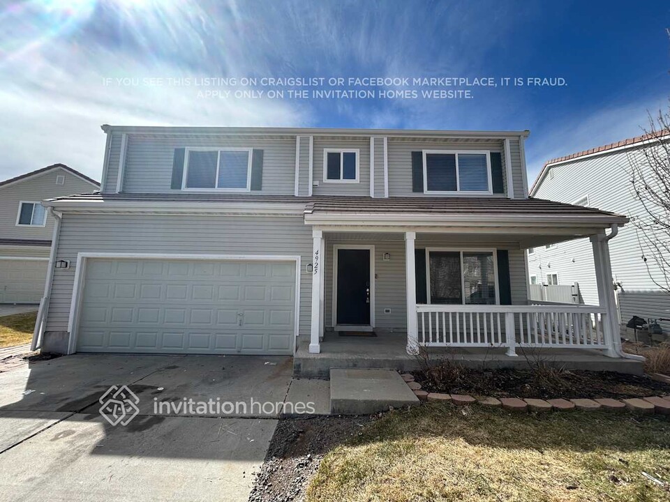 4925 Perth St, Unit 4943CL2 in Denver, CO - Building Photo