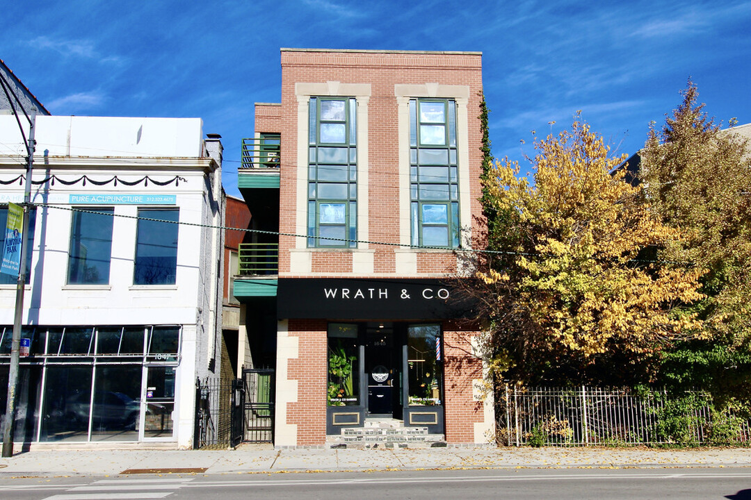 1645 N Clybourn Ave in Chicago, IL - Foto de edificio