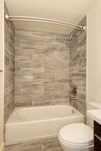 5818 26th Ave NW in Seattle, WA - Building Photo - Building Photo