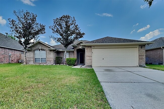 property at 19406 Arbor Pines Ln