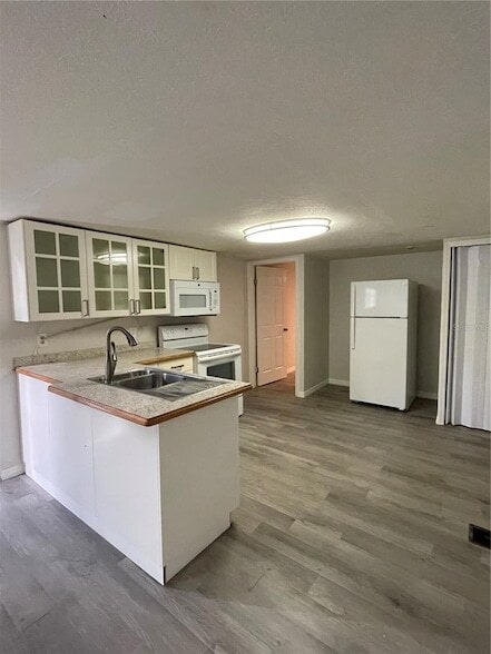 37412 Carringer Rd in Dade City, FL - Building Photo - Building Photo