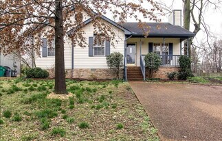 1713 Greenwood Ave in Nashville, TN - Building Photo