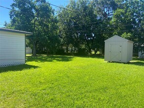 1815 Avenue U Ave in Freeport, TX - Building Photo - Building Photo
