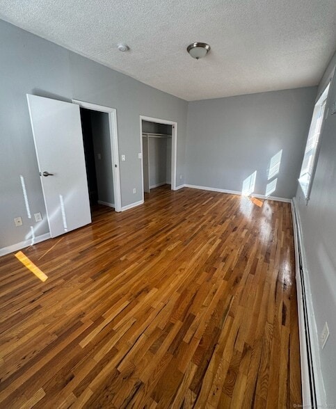 335 Wells St, Unit 20 in Bridgeport, CT - Building Photo - Building Photo