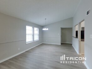 4501 Timber Run Dr in Arlington, TX - Building Photo - Building Photo
