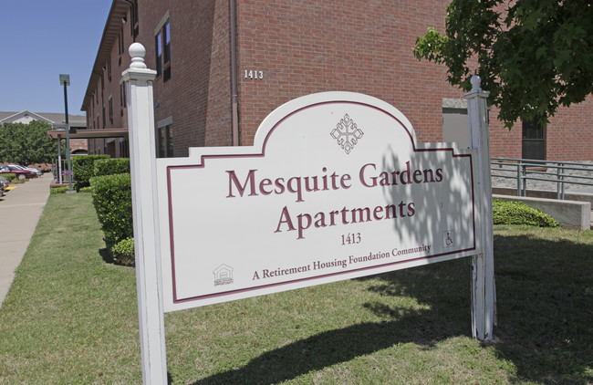 Mesquite Gardens Apartments in Mesquite, TX - Foto de edificio - Building Photo