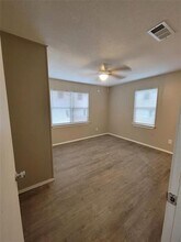 1317 E Main St in Gun Barrel City, TX - Building Photo - Building Photo