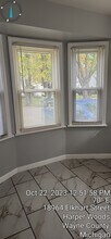 18964 Elkhart St in Harper Woods, MI - Building Photo - Building Photo