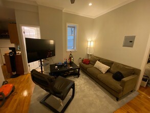 1189 Commonwealth Ave in Boston, MA - Building Photo - Building Photo