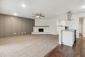 1004 Fort Worth St in Mansfield, TX - Building Photo - Building Photo