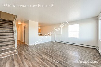 3210 W Longfellow Pl, Unit B in Denver, CO - Building Photo - Building Photo