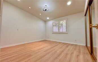 4312 Moore St in Los Angeles, CA - Building Photo - Building Photo