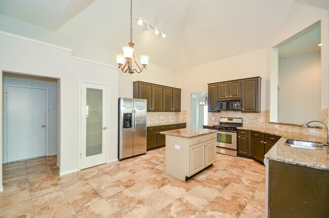 2218 Millerton Ln in Katy, TX - Building Photo - Building Photo