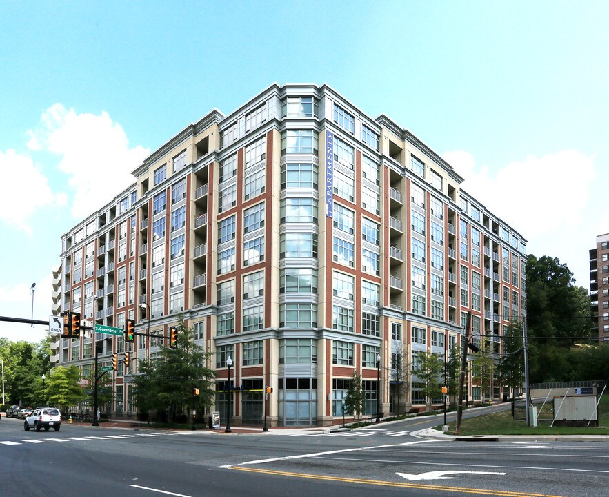 Sofi 55 Hundred in Arlington, VA - Building Photo