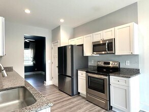 339 N Stephens St in Southern Pines, NC - Building Photo - Building Photo