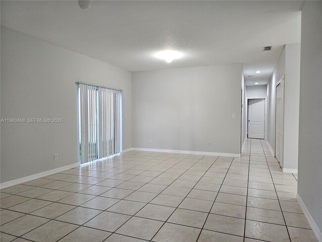 14924 SW 58th St in Miami, FL - Building Photo - Building Photo